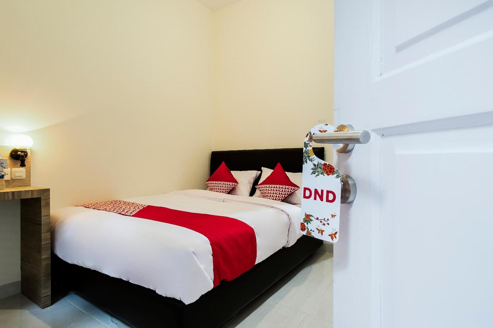Super Oyo Capital O 873 Kamani Homestay Syariah Medan Extérieur photo