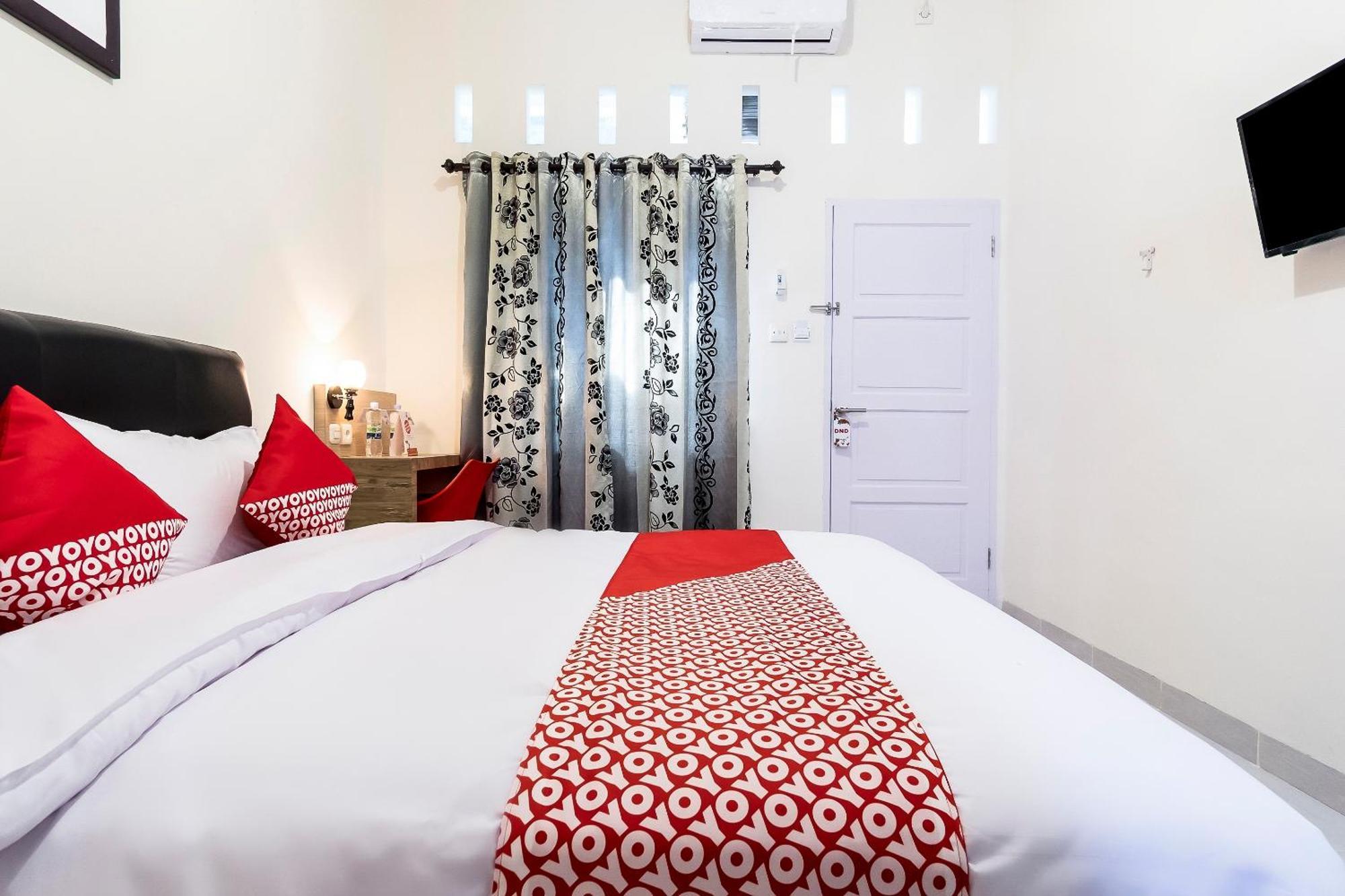 Super Oyo Capital O 873 Kamani Homestay Syariah Medan Extérieur photo